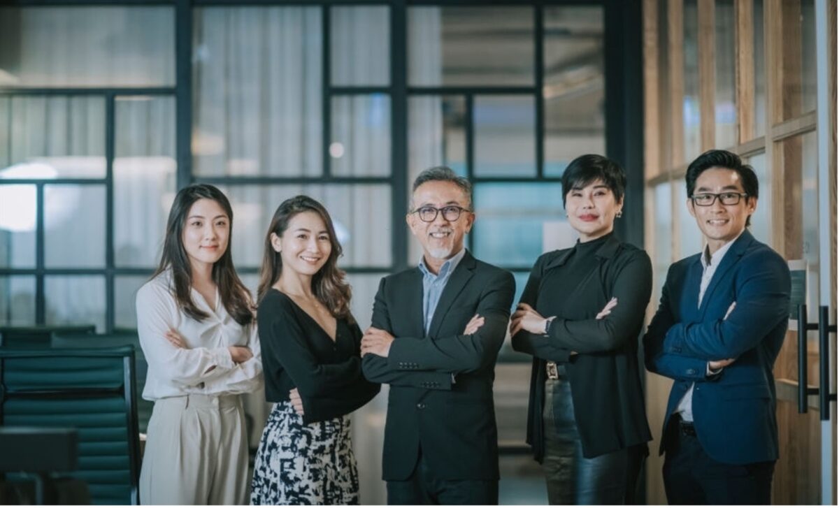 group photos of company